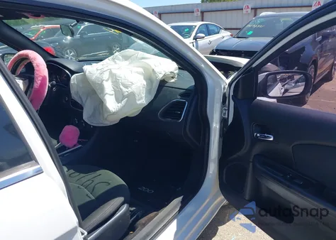 2012 Chrysler 200 Touring from USA, damaged, VIN 1C3CCBBB9CN104657